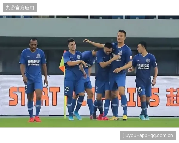 申花与日本豪门争夺亚冠资格，关键战役来临
